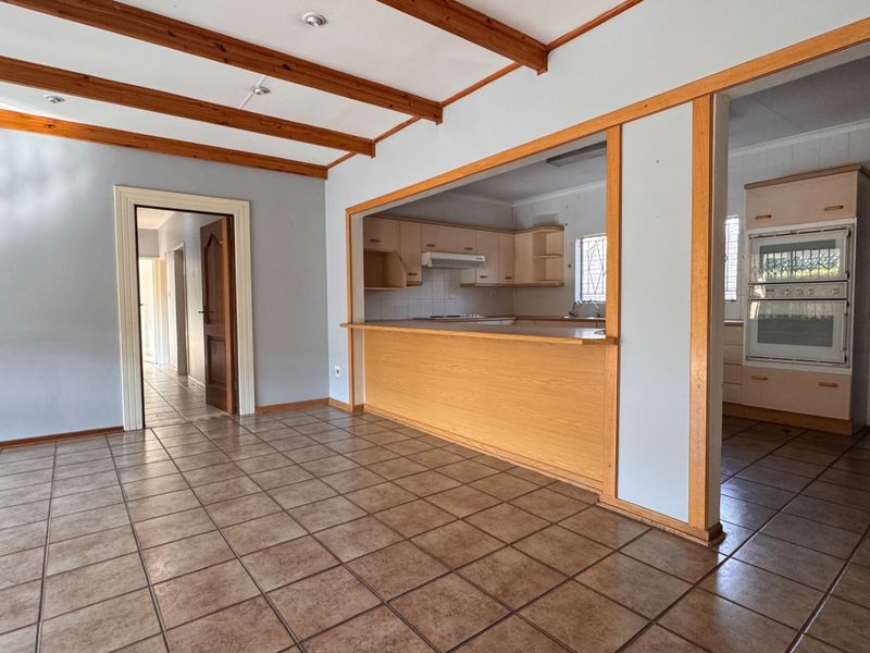 Spacious Full Title Simplex in Three Rivers Proper - Photo 6