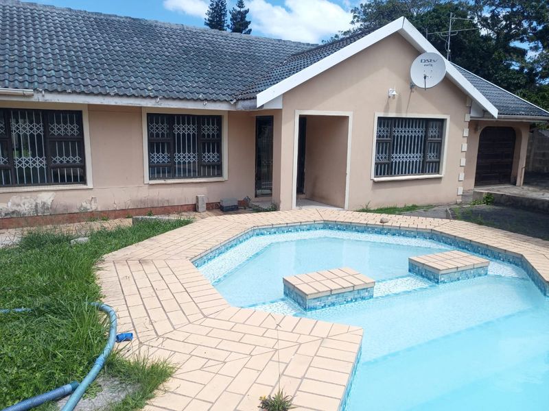 3 Bed House in Amalinda North, Amalinda for Sale - Photo 1