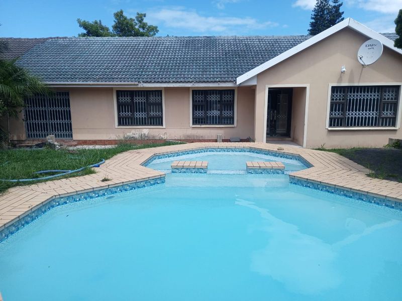 3 Bed House in Amalinda North, Amalinda for Sale - Photo 4