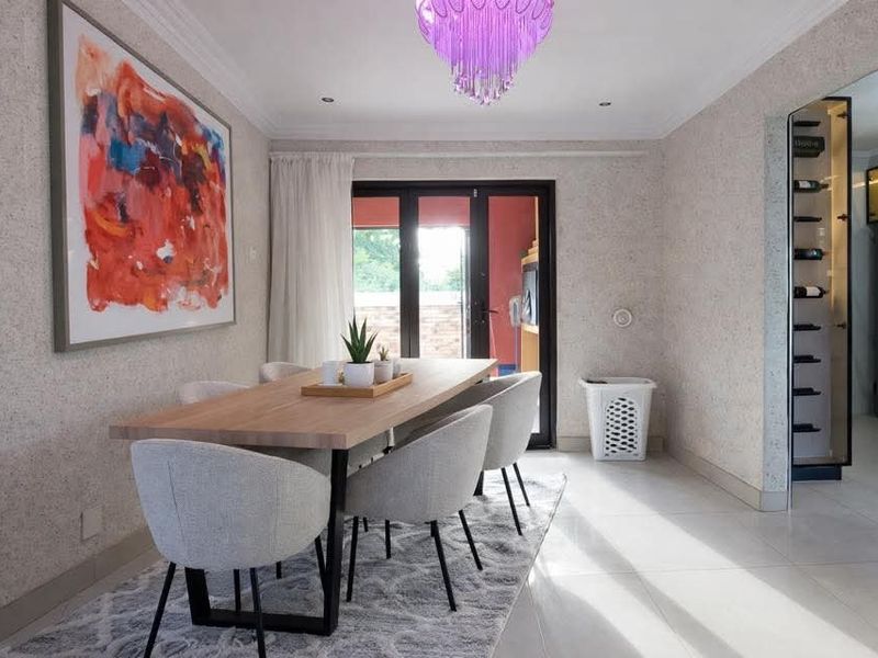 Spacious 4-Bedroom Family Home To Rent in Amandasig, Akasia - Photo 4