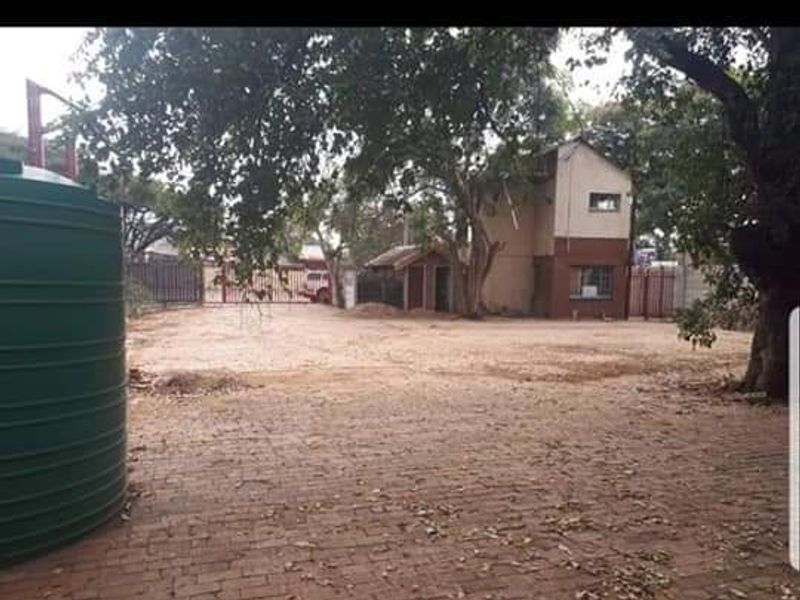 Industrial Property to Rent – Rustenburg CBD Secure Industrial Premises in an Excellent CBD Location - Photo 3