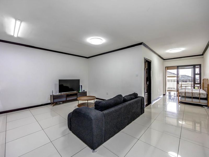 Fully Furnished 1 Bedroom Apartment To Rent In Fourways. - Photo 4
