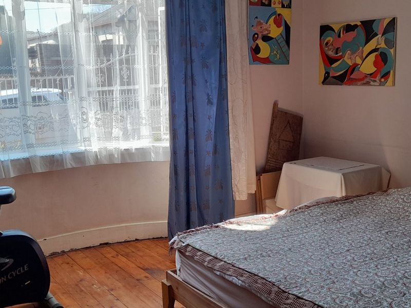 Kensington home ...Live comfortably. Earn monthly rental income. Invest wisely. - Photo 10