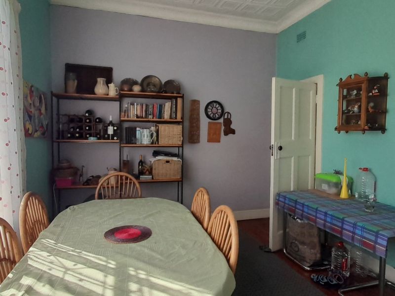 Kensington home ...Live comfortably. Earn monthly rental income. Invest wisely. - Photo 4