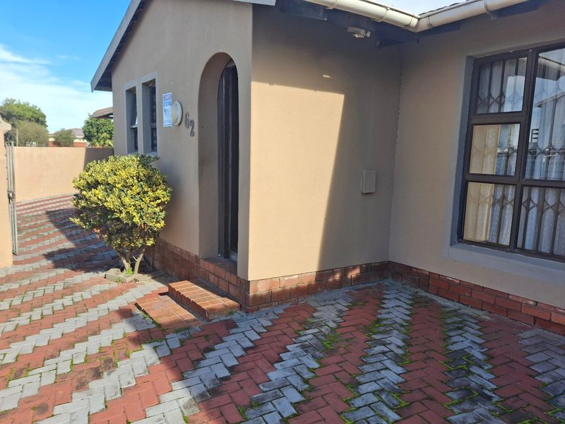 SPACIOUS 3 BEDROOM FAMILY HOME FOR SALE - Photo 3