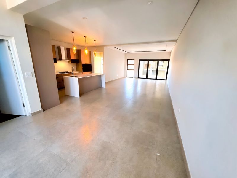 MOVE-IN READY: ELEGANT DOUBLE-STOREY NEW BUILD IN SANDOWN - Photo 3