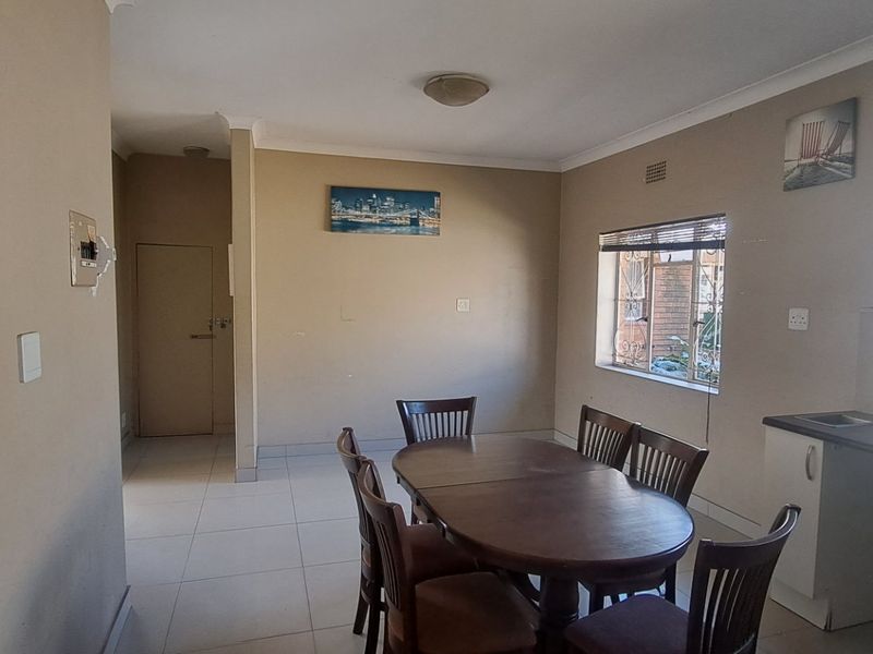 Charming 1-Bedroom Cottage to Rent in a Prime Edenvale Location - Photo 5
