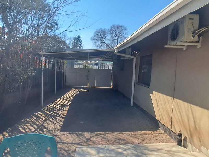Charming 1-Bedroom Cottage to Rent in a Prime Edenvale Location - Photo 10