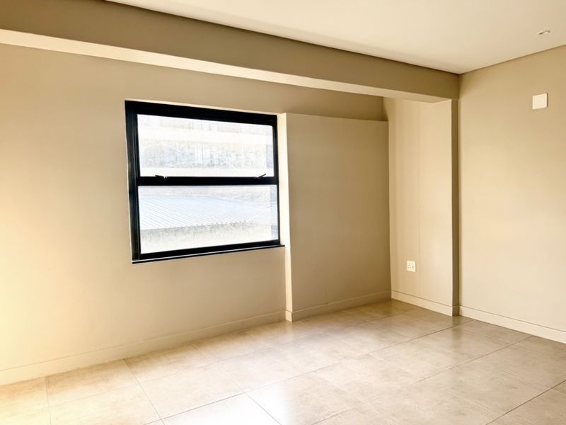 Discounted luxury studio apartment at BlackBrick Sandton 2 - Photo 5