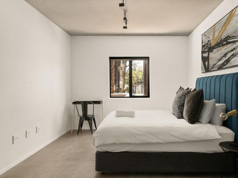 Secure Airbnb friendly Unit for sale  - Photo 6