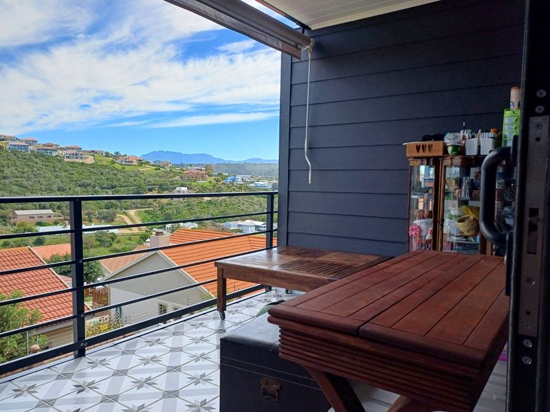 Modern Duet with  Beautiful Mountain Views - Photo 2