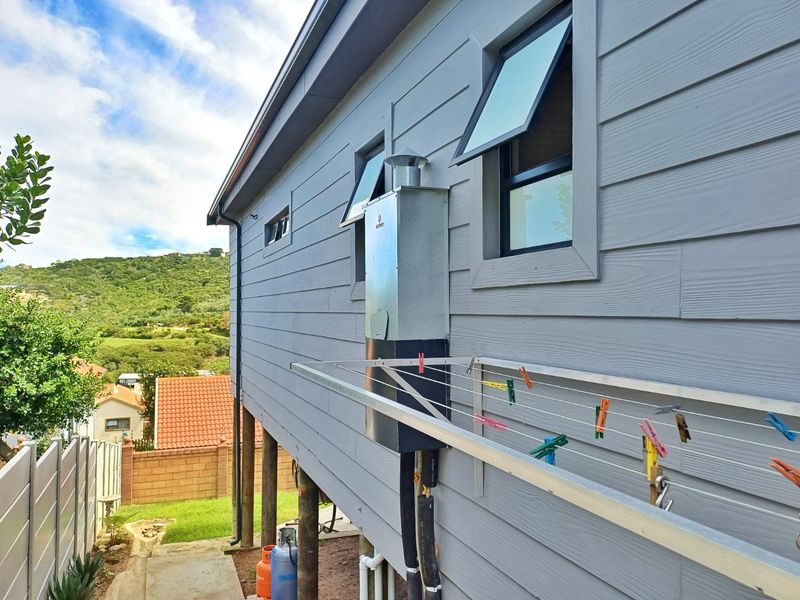 Modern Duet with  Beautiful Mountain Views - Photo 3
