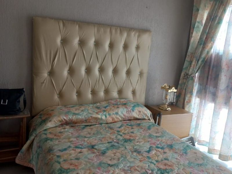 3 Bed Apartment in Rynsoord for Sale - Photo 10