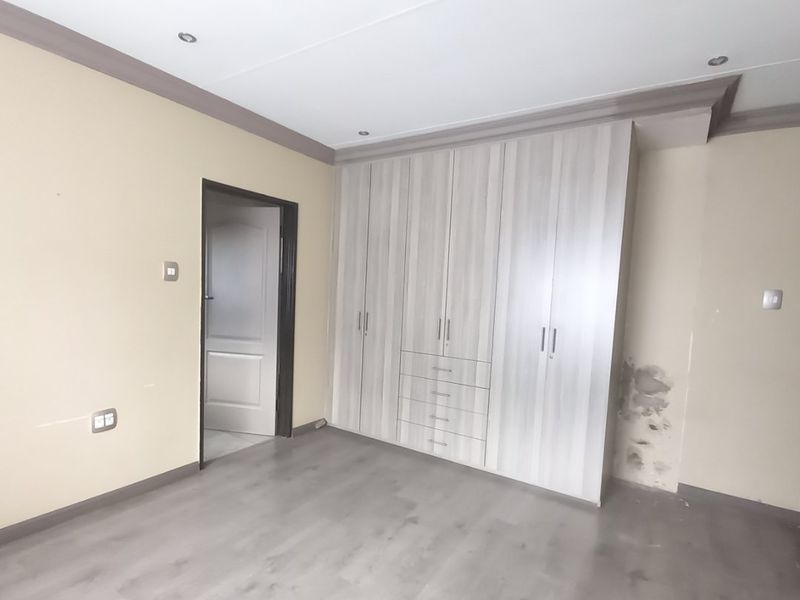 3 Bed House in Actonville for Sale - Photo 9