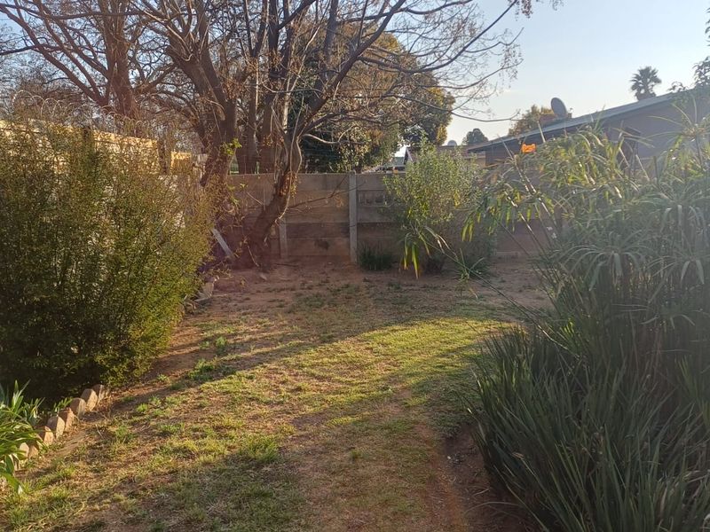 Come relax in the Heart of Northmead - Photo 2
