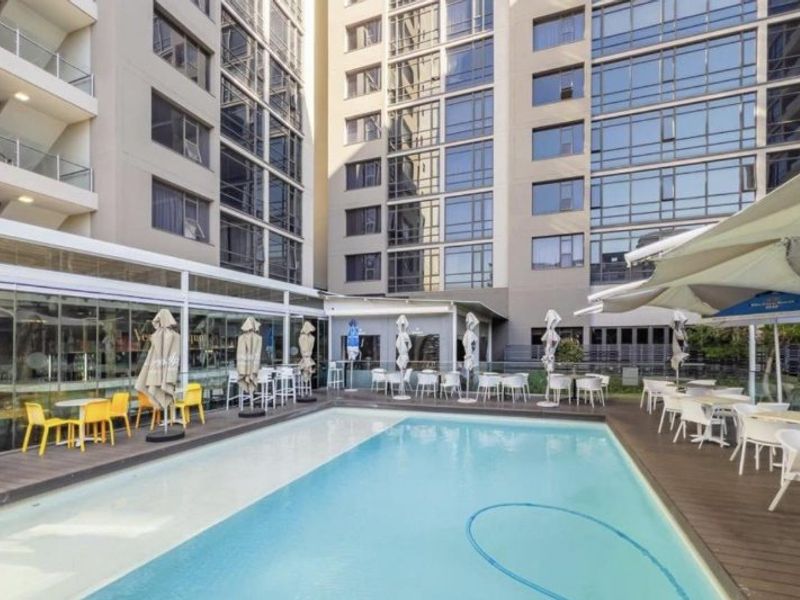 Spacious 2 bed 2 bath Furnished Appartment - Photo 1
