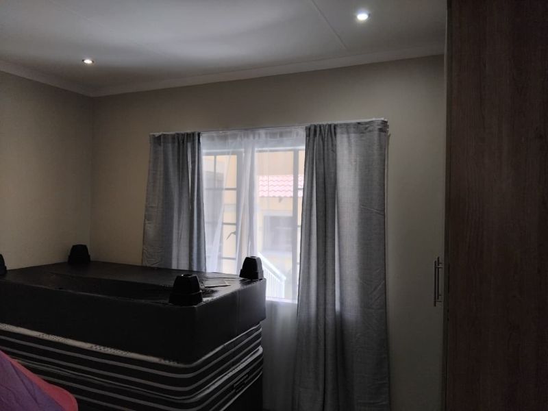 3 Bedroom Townhouse for Sale | Mooikloof Ridge Estate, Pretoria East - Photo 7