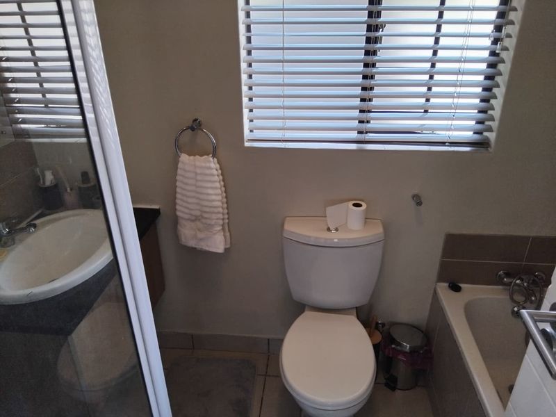 3 Bedroom Townhouse for Sale | Mooikloof Ridge Estate, Pretoria East - Photo 6
