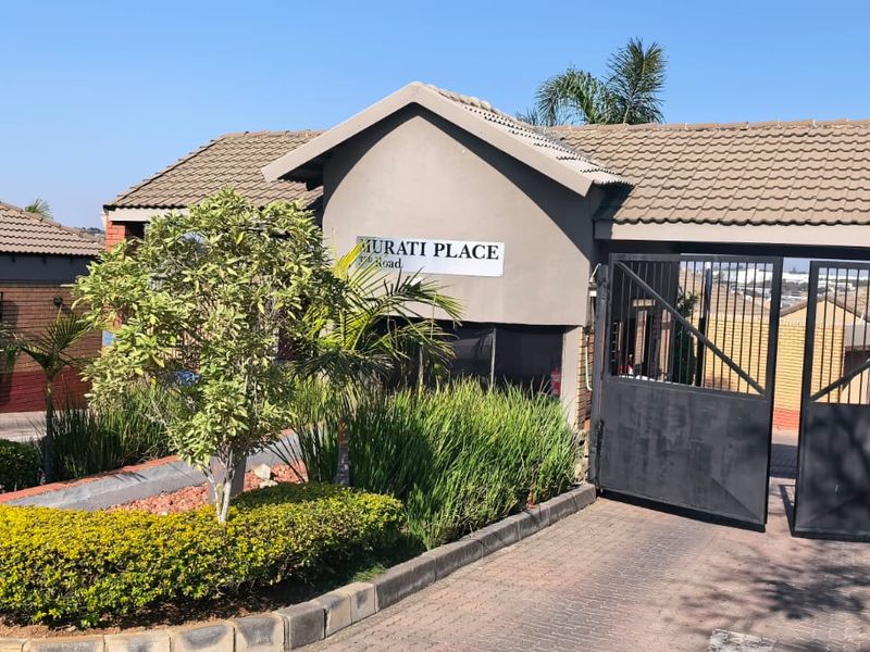 2-Bedroom Townhouse for Sale in Murati Place, Halfway Gardens - Photo 1