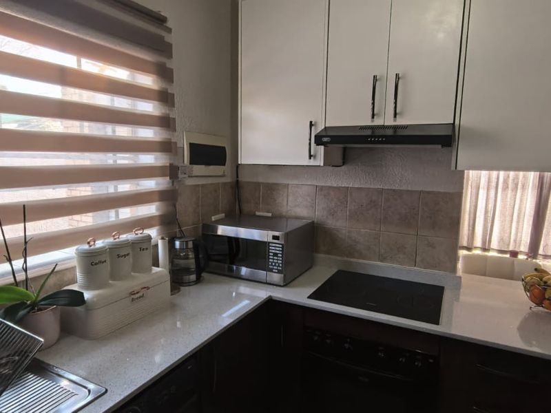 2-Bedroom Townhouse for Sale in Murati Place, Halfway Gardens - Photo 4