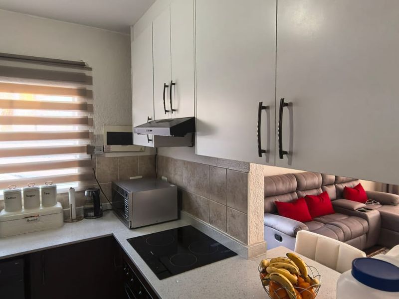 2-Bedroom Townhouse for Sale in Murati Place, Halfway Gardens - Photo 7