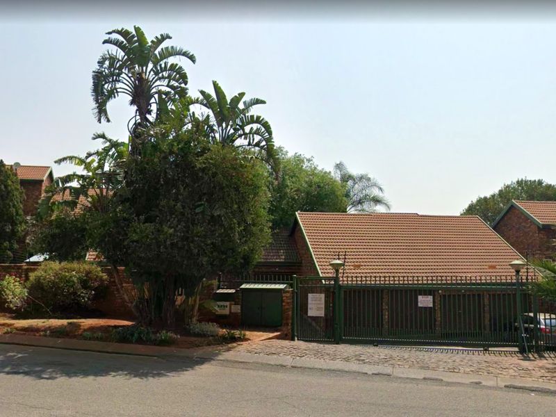 2 Bedroom Apartment in Centurion Central - Photo 8
