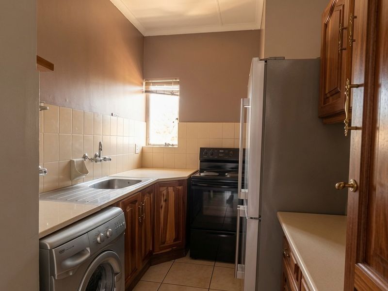 2 Bedroom Apartment in Centurion Central - Photo 1
