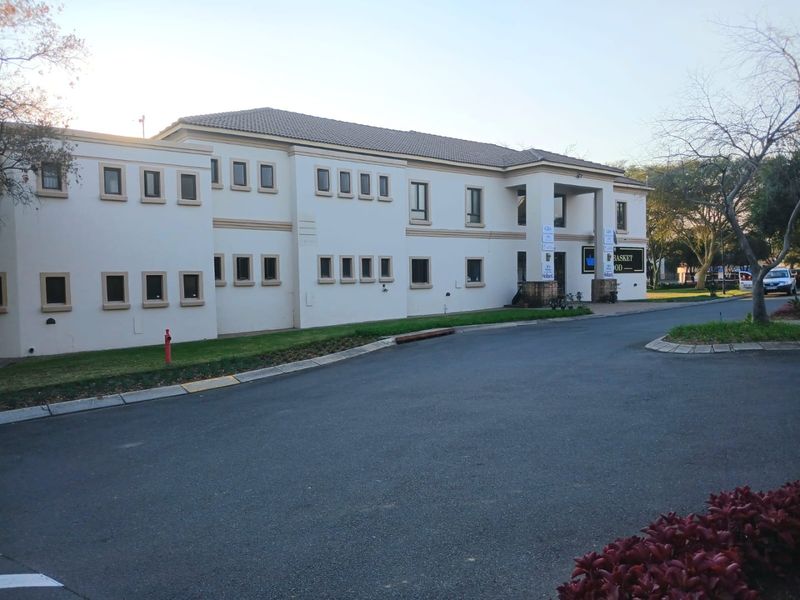 Exclusive Land for Sale in Prestigious Golf Estate - Photo 6