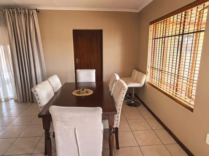 Elegant 4-Bedroom Family Home for Sale in The Quails Estate, Noordwyk, Midrand - Photo 2