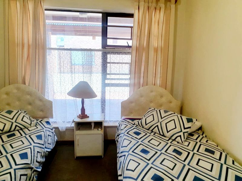 Block of Flats for Sale in Lambertsbaai - Photo 3