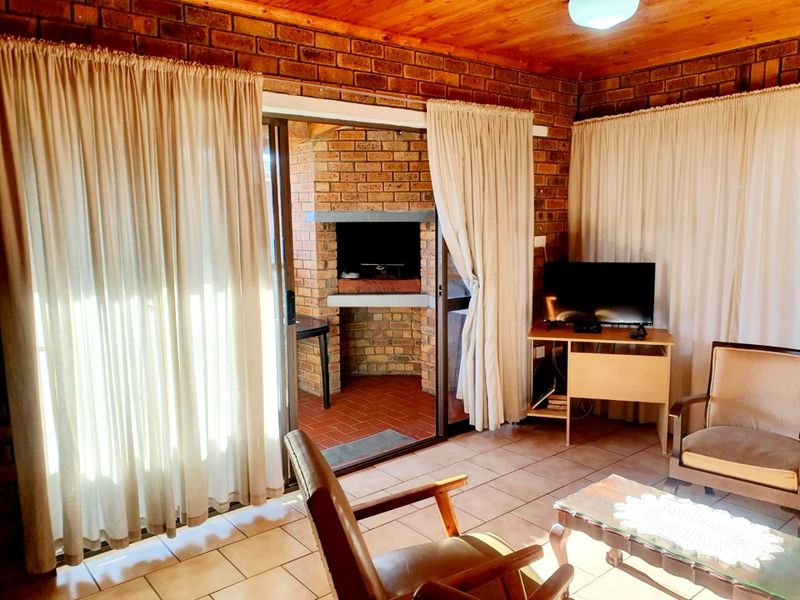 Block of Flats for Sale in Lambertsbaai - Photo 5