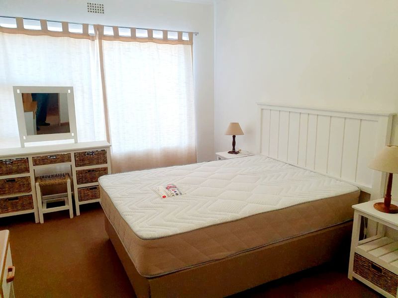 Block of Flats for Sale in Lambertsbaai - Photo 9