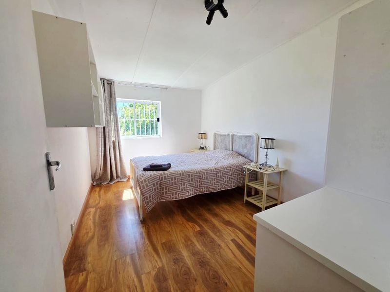 STELLENBOSCH SMALLHOLDING FOR SALE !!!! - Photo 9