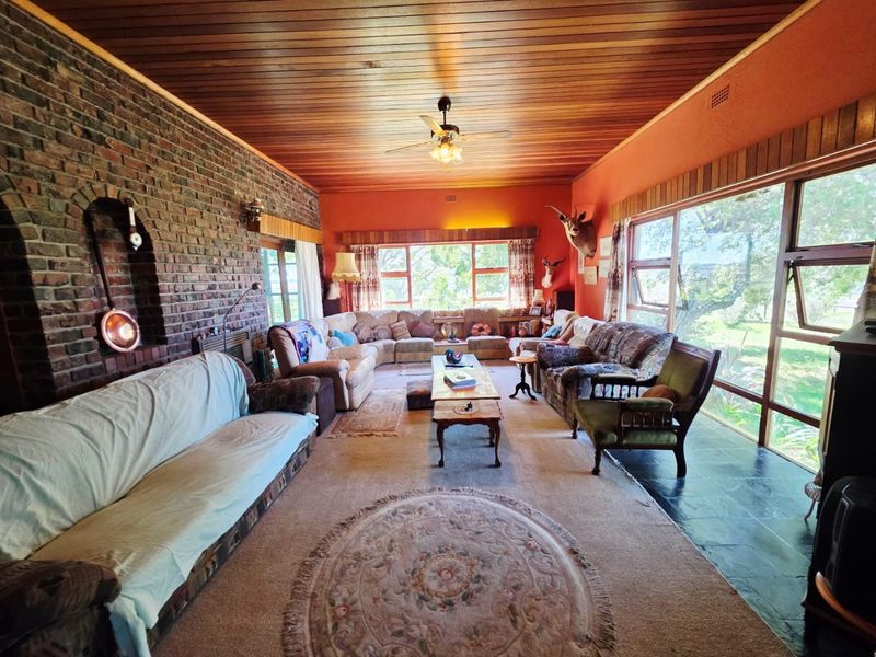 STELLENBOSCH SMALLHOLDING FOR SALE !!!! - Photo 4