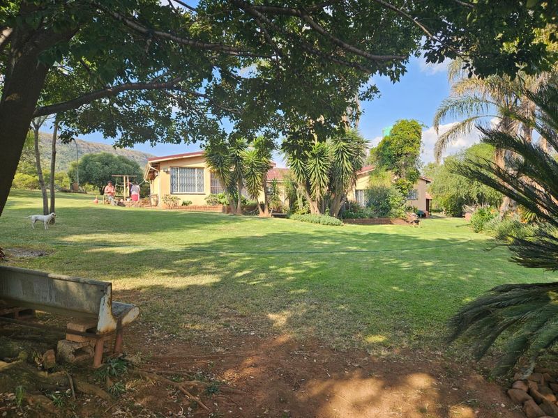 Spacious 16ha Farm With Endless Potential - Photo 1