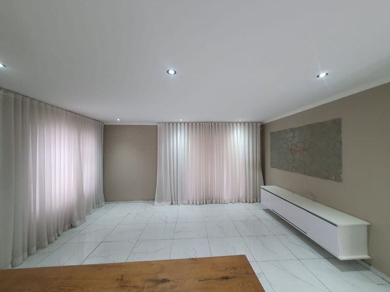 3 bedroom for sale in Leondale Gardens - Photo 5