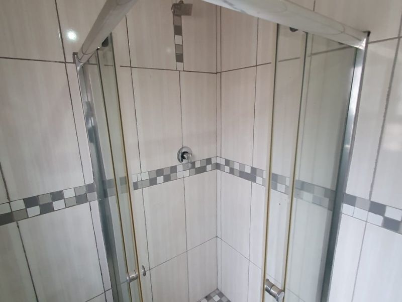 3 bedroom for sale in Leondale Gardens - Photo 9