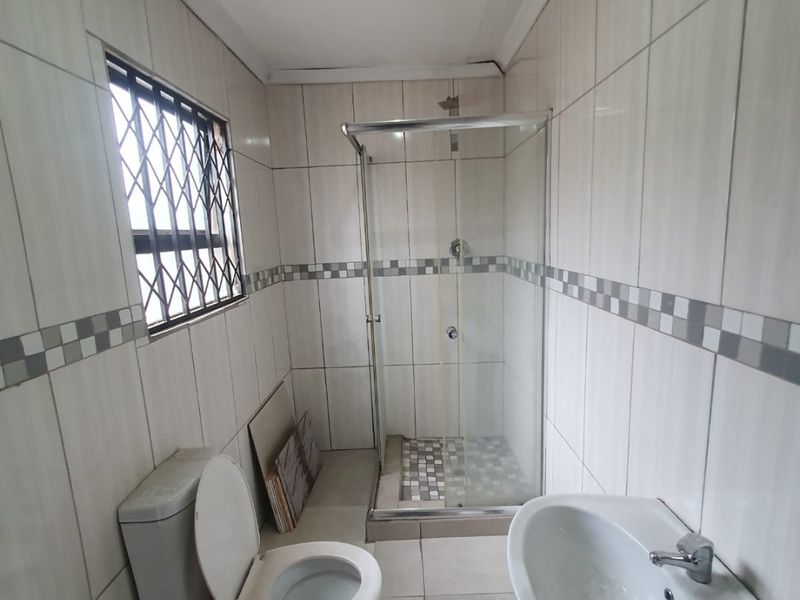 3 bedroom for sale in Leondale Gardens - Photo 10