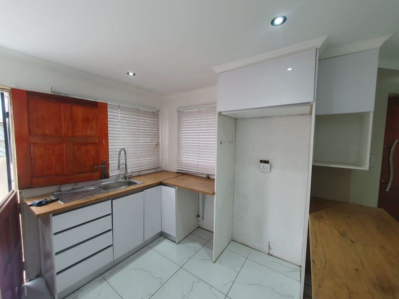 3 bedroom for sale in Leondale Gardens - Photo 3