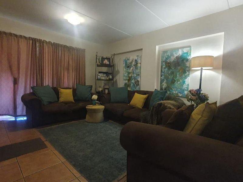 Investment opportunity with good tenants contract in place - Photo 6