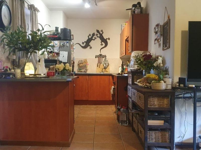 Investment opportunity with good tenants contract in place - Photo 4