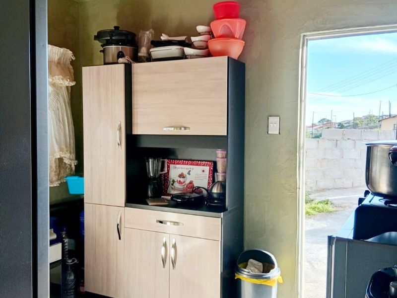 2 bedroom house  - Photo 3