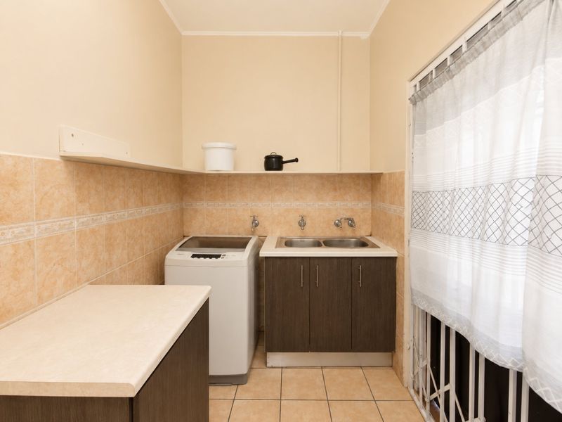 Investment Gold in Primrose Home and 3 Flatlets - Photo 8