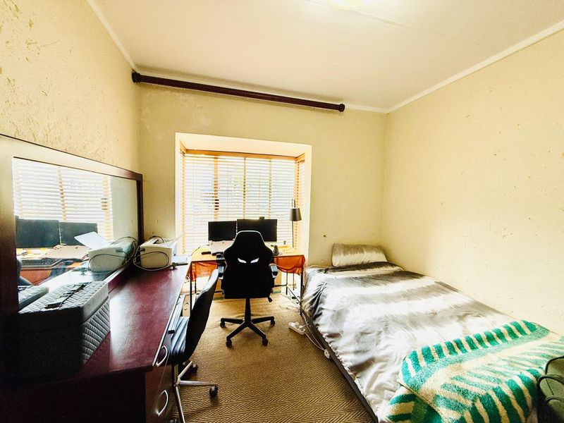 Modern 2-Bedroom Apartment in Houghton Flats - Photo 10