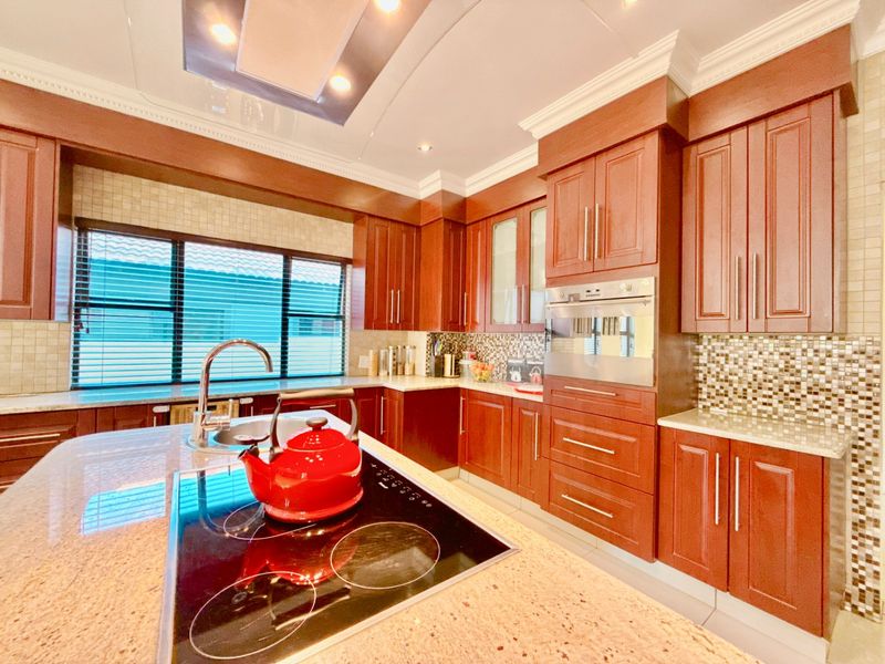 A Contemporary Corner-Stand Home  for Sale in Blue Valley Golf Estate - Photo 3