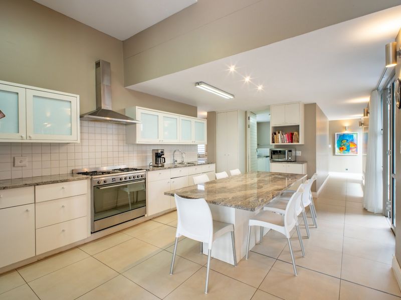 3 in 1! Versatile Executive Retreat with Mountain Views, Income Potential & Work-from-Home Elegance - Photo 5