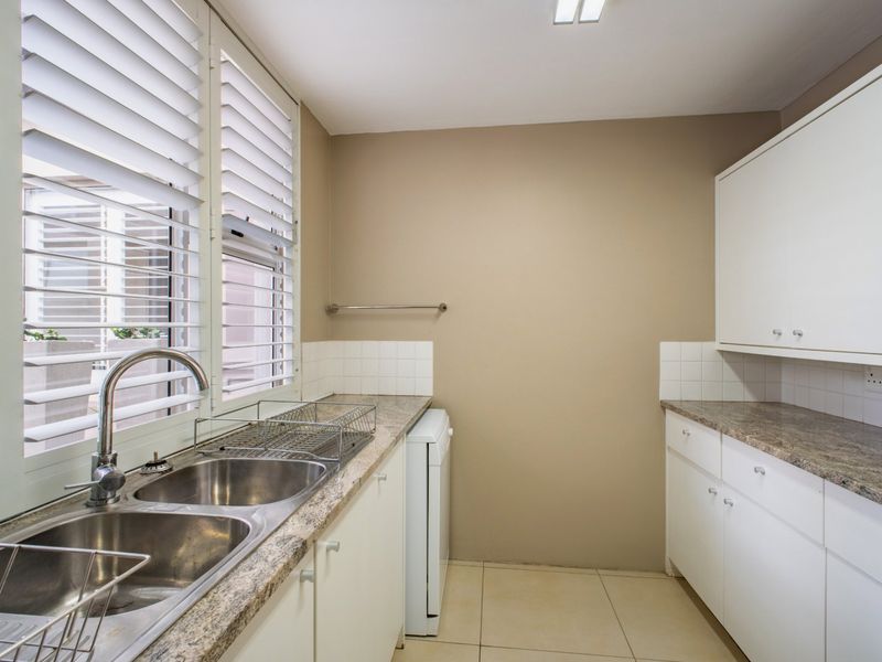 3 in 1! Versatile Executive Retreat with Mountain Views, Income Potential & Work-from-Home Elegance - Photo 10