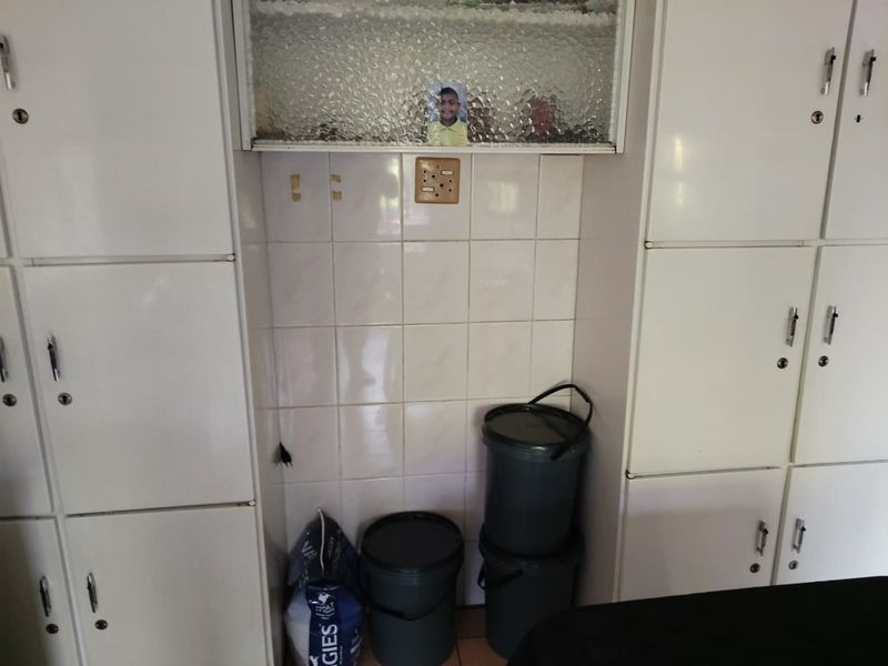 R1,200,000 | Secure 3-Bed Danville Home w/ Garage + Carport + Braai Area - Photo 3