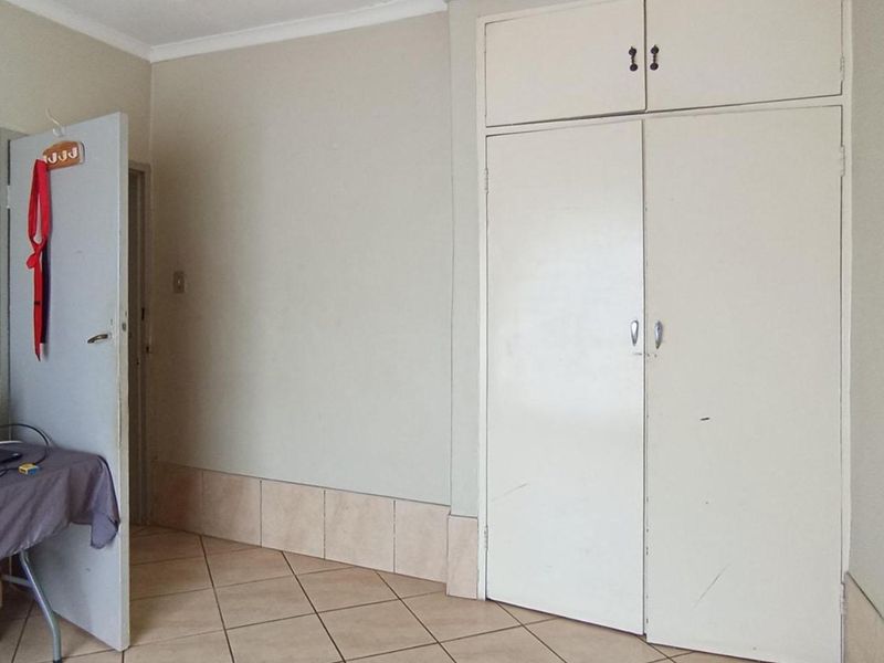 R1,200,000 | Secure 3-Bed Danville Home w/ Garage + Carport + Braai Area - Photo 8