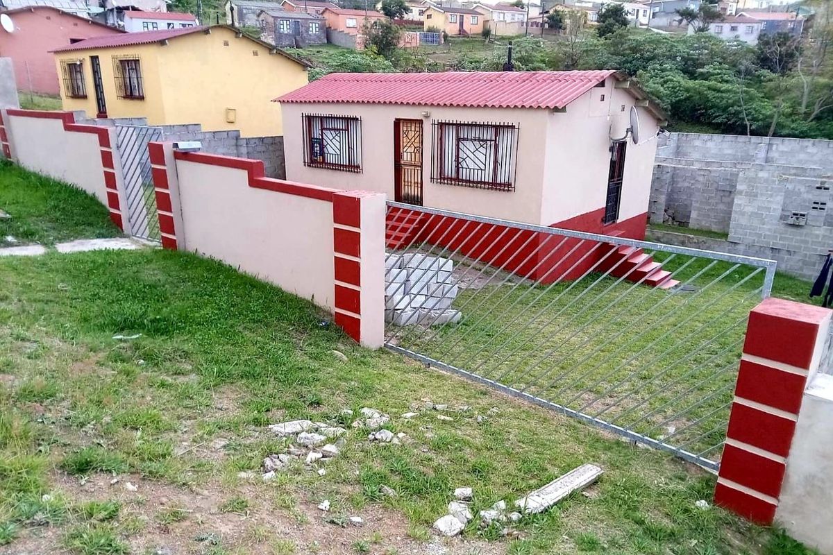 2 bedroom house  - Photo 2